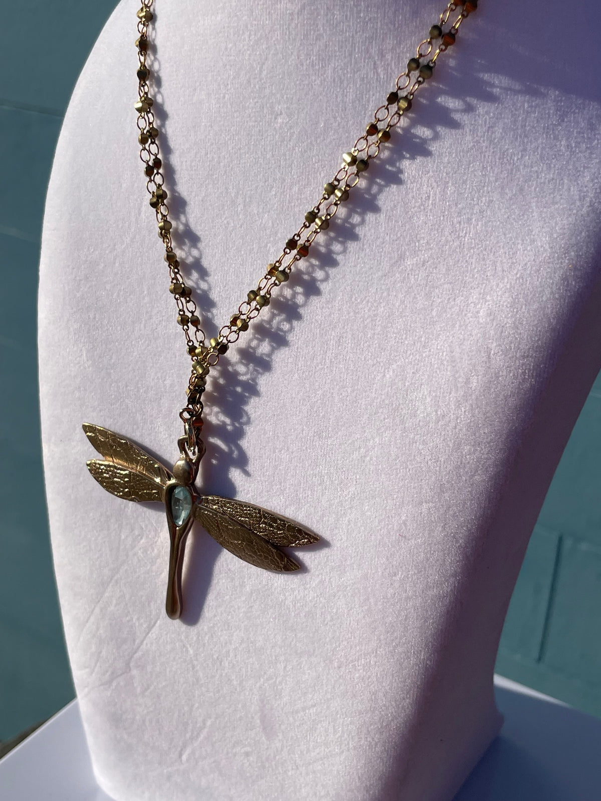 L&K | VIBEMESPA | Aquamarine Dragonfly Pendant Necklace