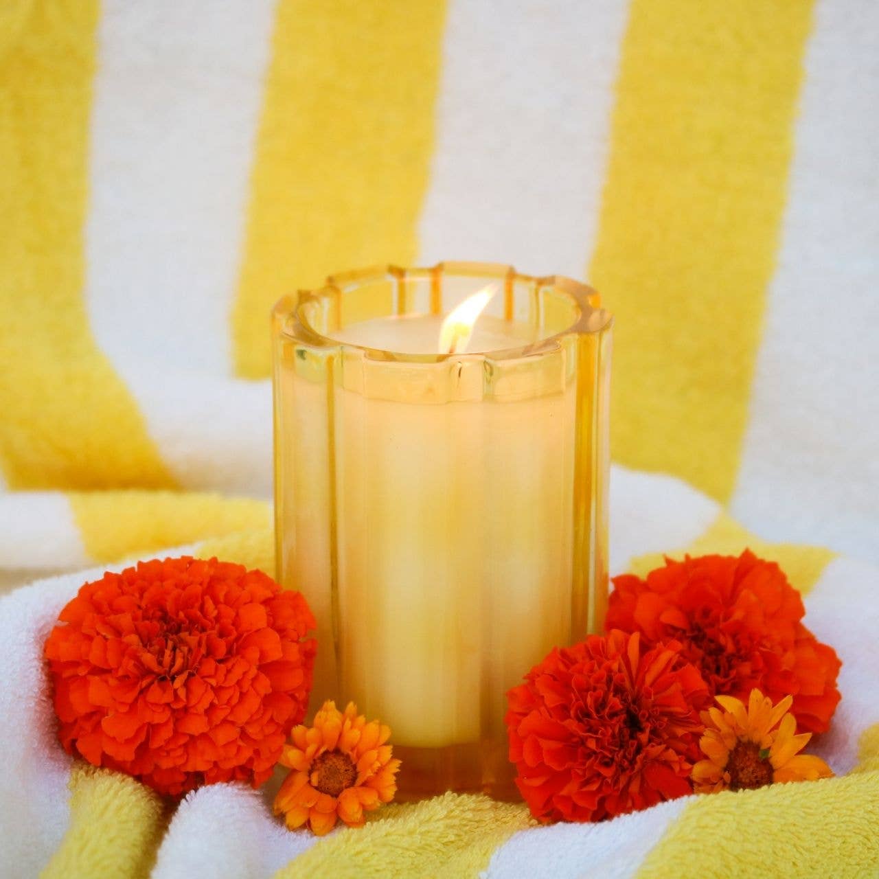 Bubble Crush Collection | Yellow Bumble Honey Candle