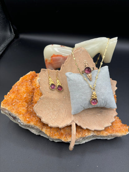 Amythest Pendant (Matching Necklace & Earrings)